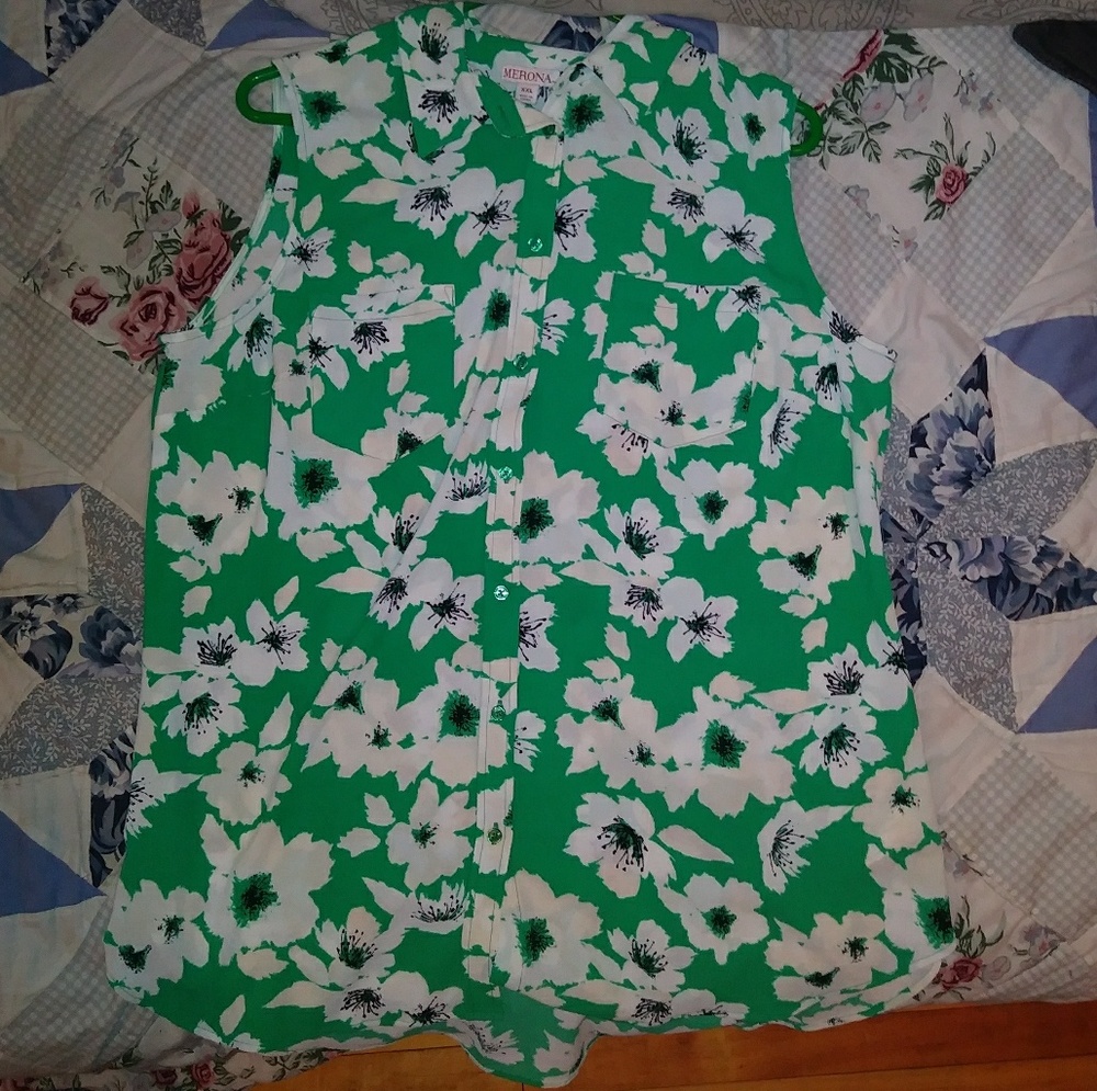 Merona XXL button down top